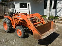 KUBOTA L2950 FILTRY